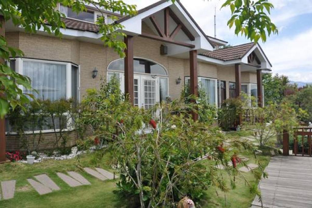 Starhome Cottage Renai Eksteriør bilde